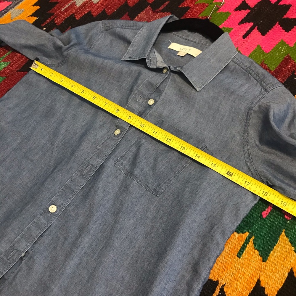 Ann Taylor Loft Chambray Button Down, Euc Xsp - image 7
